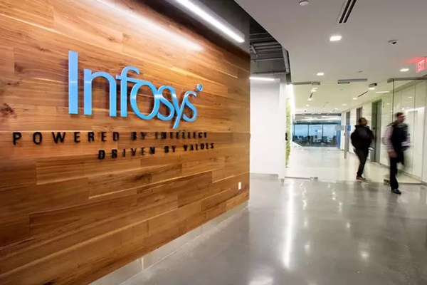 Infosys commits to 12,000 new American jobs by 2022