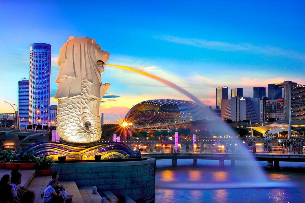 Singapore Workers' Salary Expected to be Among the Highest in the World in 2021