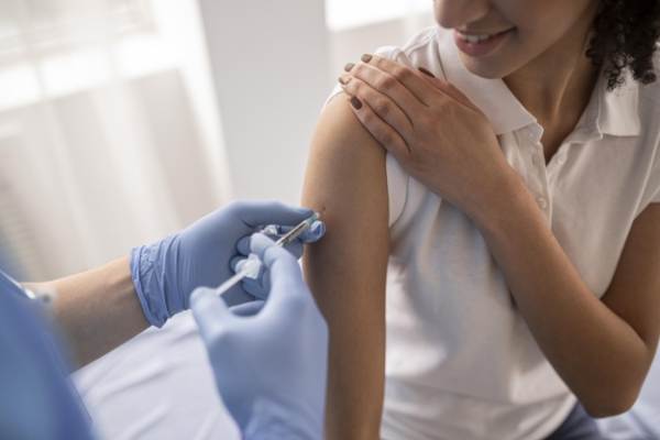 Vedanta Rolls Out Vaccination Program For Children Of Its Employees 